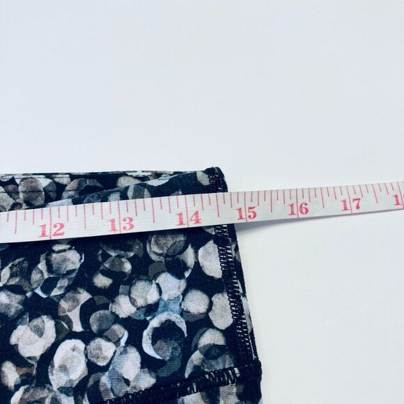 FABLETICS Powerhold Mid Rise Legging Print‎ Medium - Picture 7 of 9